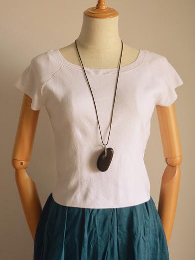 Simple Whole Wood Pendant Necklace