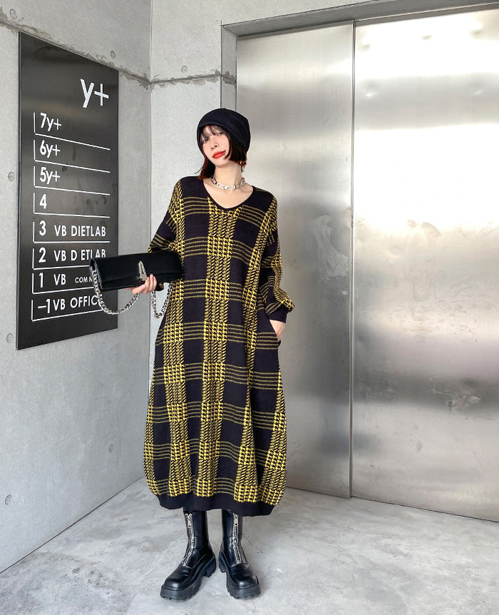 Long Sleeve Loose Mid-Length Knitted Plaid Sweater Dress