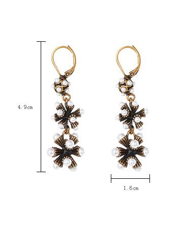 Baroque Vintage Long Earring