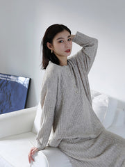 Round Neck Simple Casual Knitted Sweater