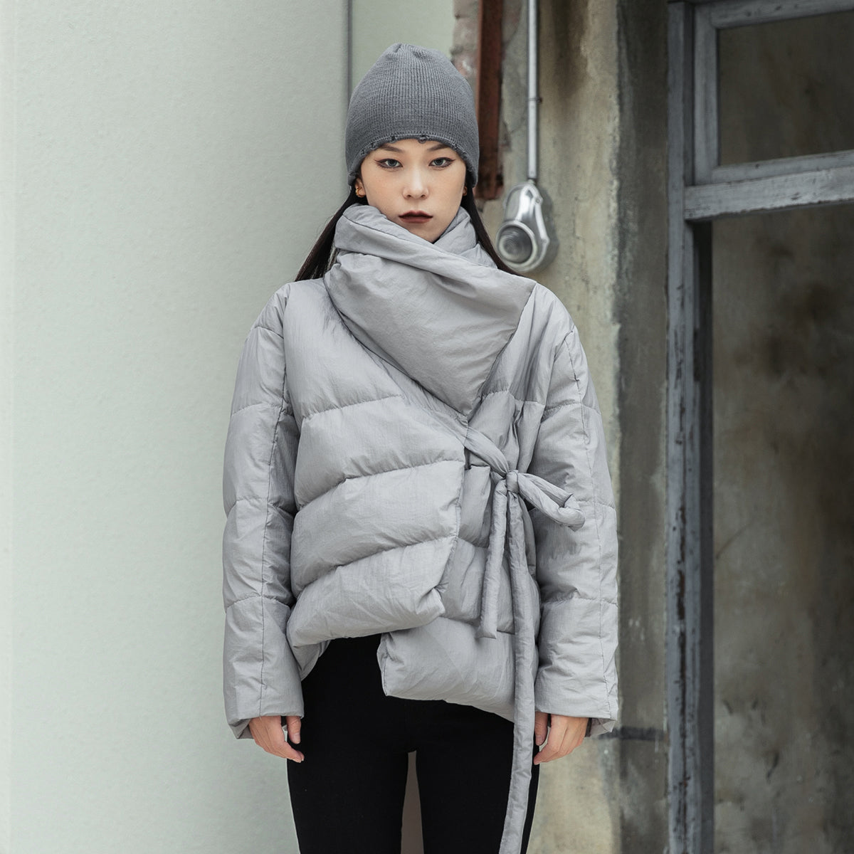 Simple  Solid Color High-Neck Down Jacket