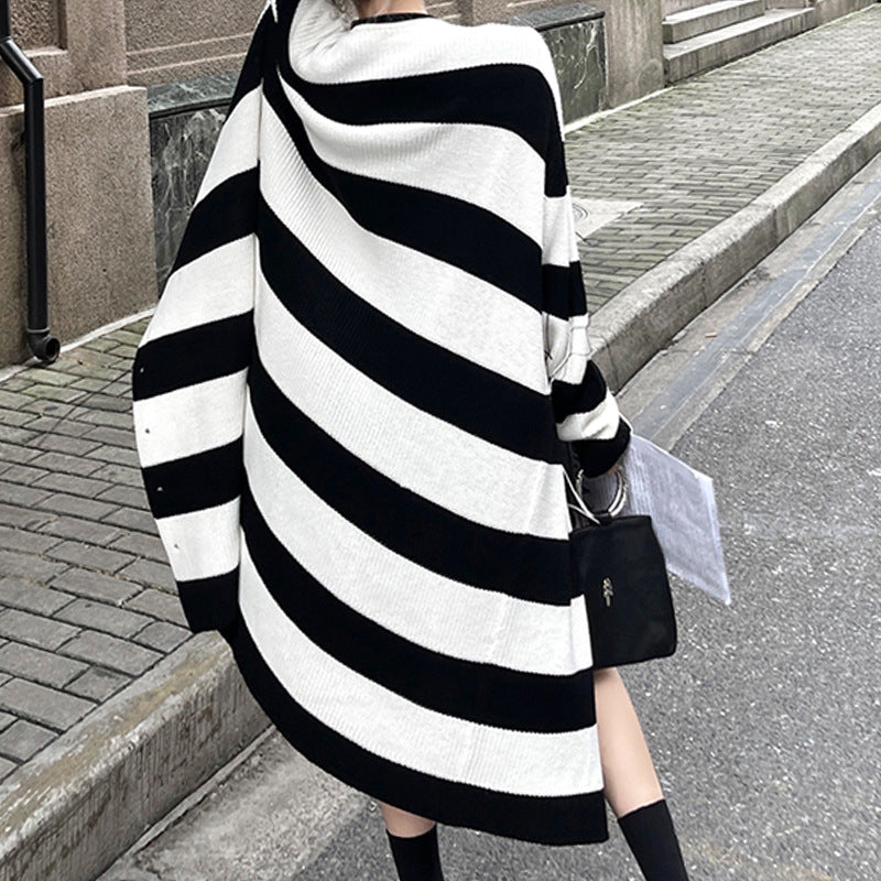 Black And White Contrast Color Striped Long Knitted Coat