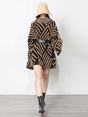 Loose Splicing Geometric Striped Stand Collar Sweater