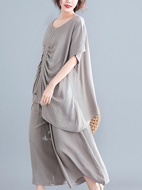 Two-Pieces Solid Pleated Cropped T-Shirt And Wide Leg Pants Suits