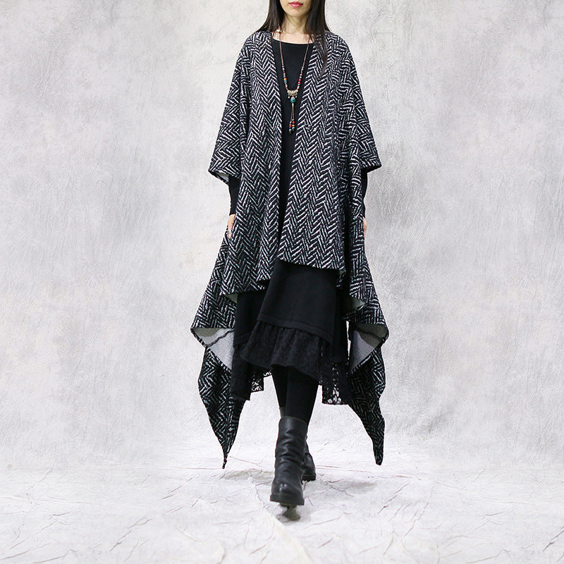 Retro Irregular Splicing Bat Sleeve Outwear