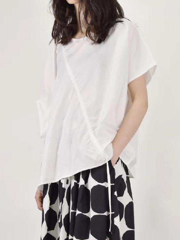 White&Black Asymmetric Drawstring T-Shirt