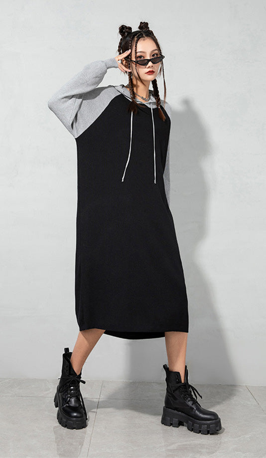 Urban Loose Color-Block Knitted Midi Dress