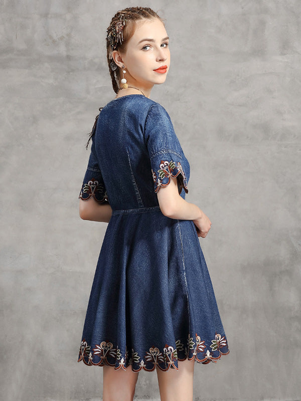 Original Applique V-Neck Denim Dress