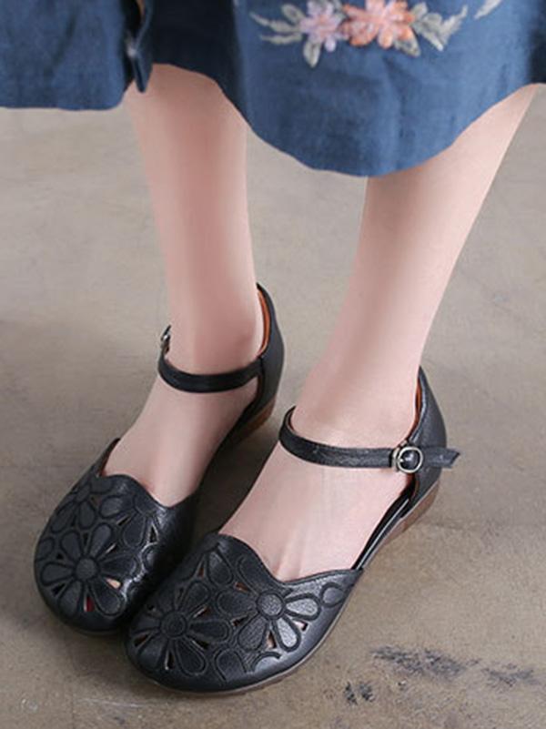 Original Solid Hollow Applique Sandals