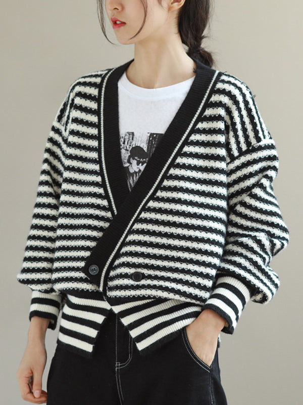 Loose Casual V-Neck Stitching Striped Sweater Coat