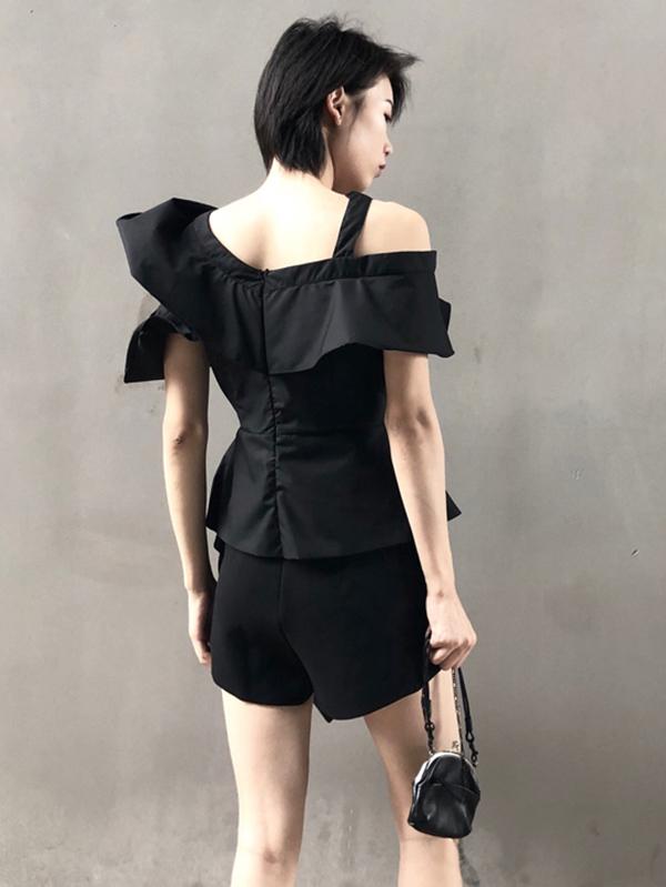 Asymmetric Backless Falbala Solid Shirt