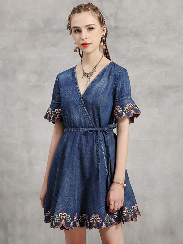 Original Applique V-Neck Denim Dress