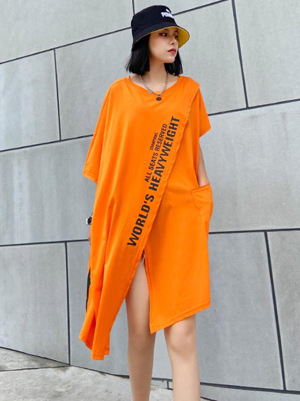 Cropped Letter Print Split-Front Round-Neck T-Shirt