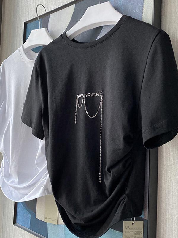 Letter Embroidered Chain Pleated T-Shirt