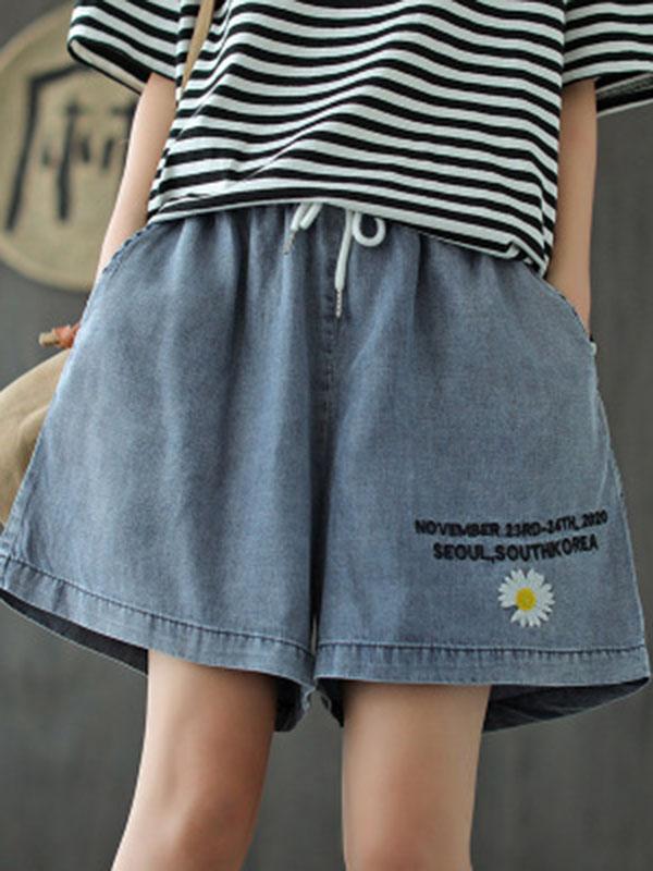 Artistic Daisy Printed Wide Leg Denim Shorts