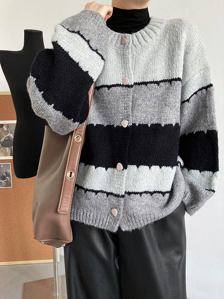 Color Block Round Neck Knitted Sweater Coat