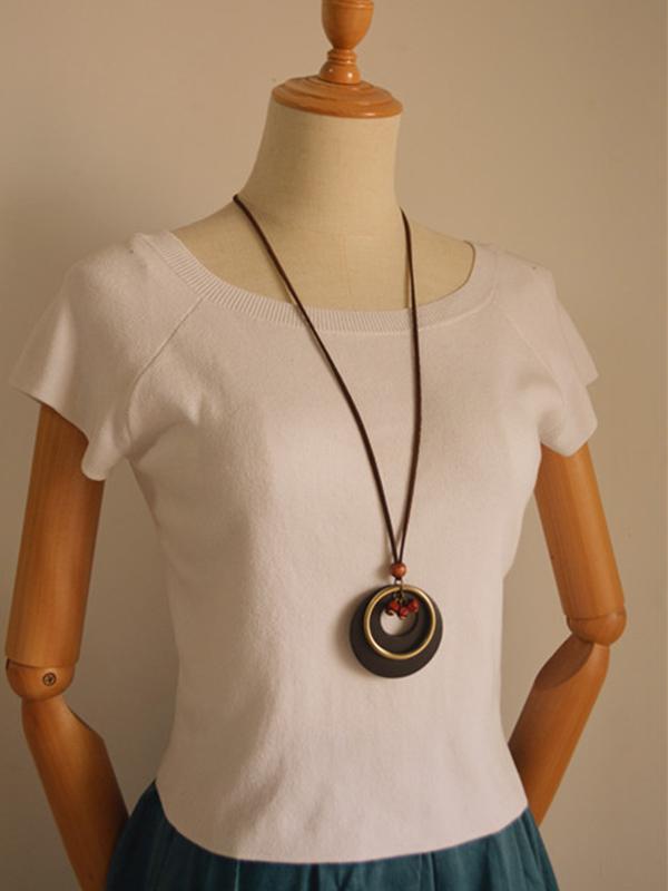 Simple Circle Shape Wood Pendant Necklace