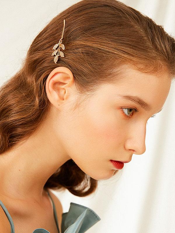 Simple Leaf Gold Color Barrette