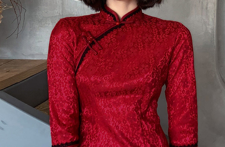 Slouchy Vintage Lace Red Low-Cut Cheongsam Midi Dress
