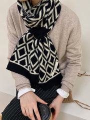 Knitted Cross Diamond Checked Scarf