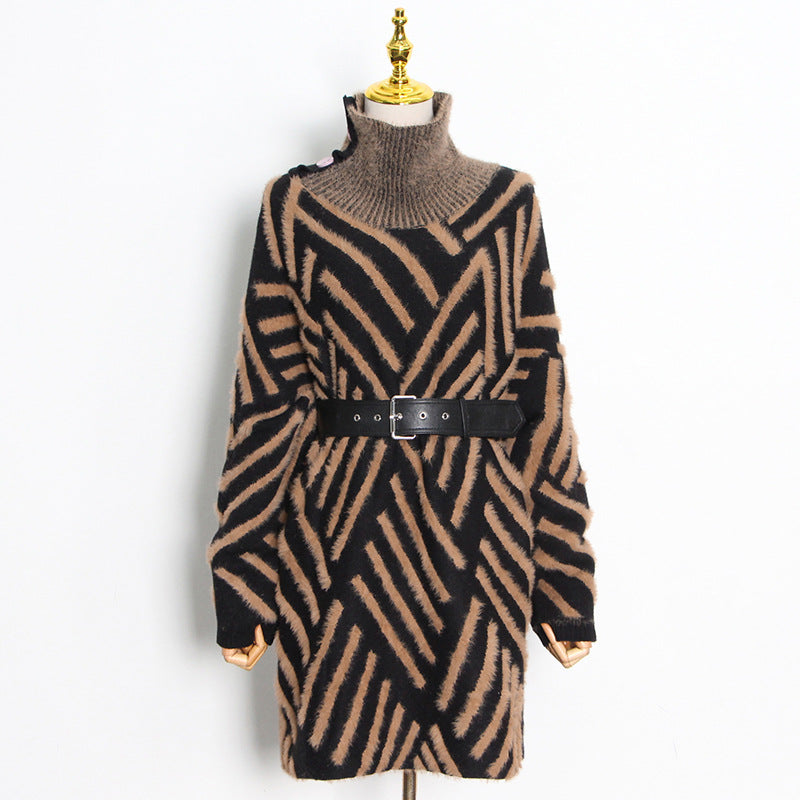 Loose Splicing Geometric Striped Stand Collar Sweater