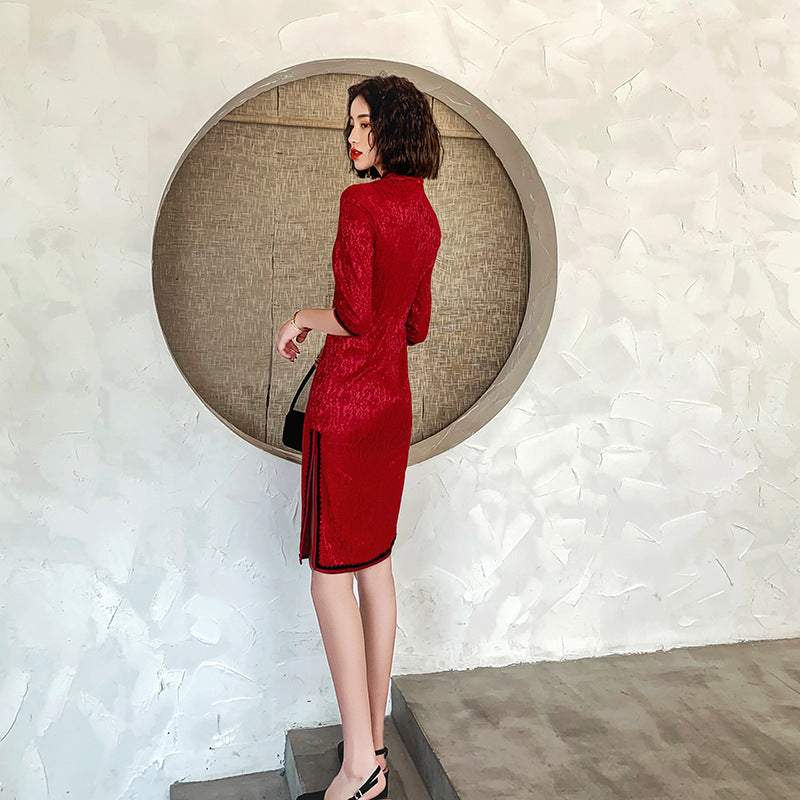 Slouchy Vintage Lace Red Low-Cut Cheongsam Midi Dress
