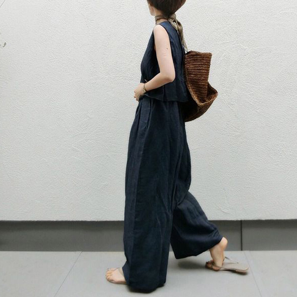 Solid Color Sleeveless Shirt Reveals Skinny Wide Leg Pants Suit