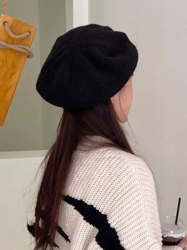 Retro Minimalist Alphabet Wool Beret