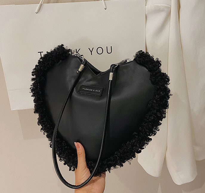 Casual Fashion Heart-Shaped Shoulder Bag