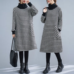 Large Size Loose Mid-Length Plaid Turtleneck Dress