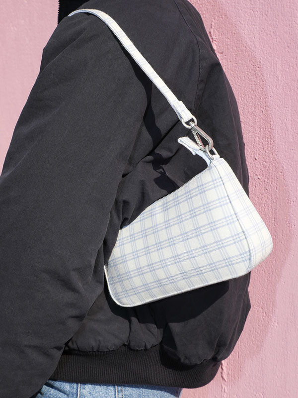 Artistic Retro Blue And White Plaid Bag