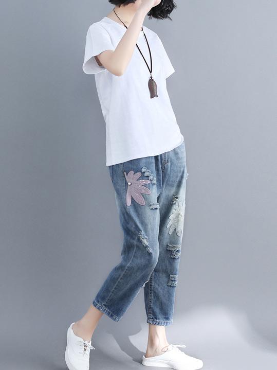 Loose Embroidered Jean Pants