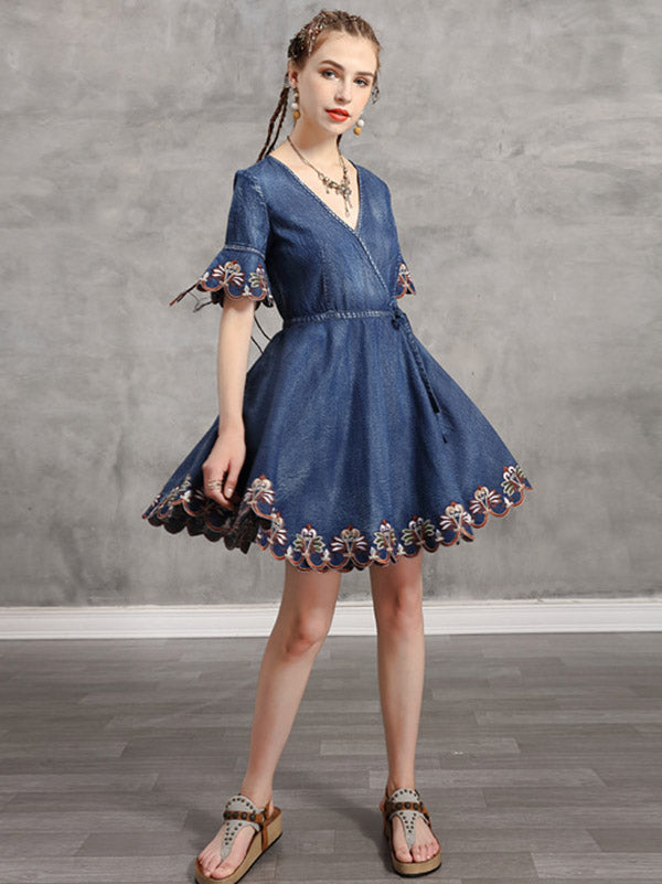 Original Applique V-Neck Denim Dress