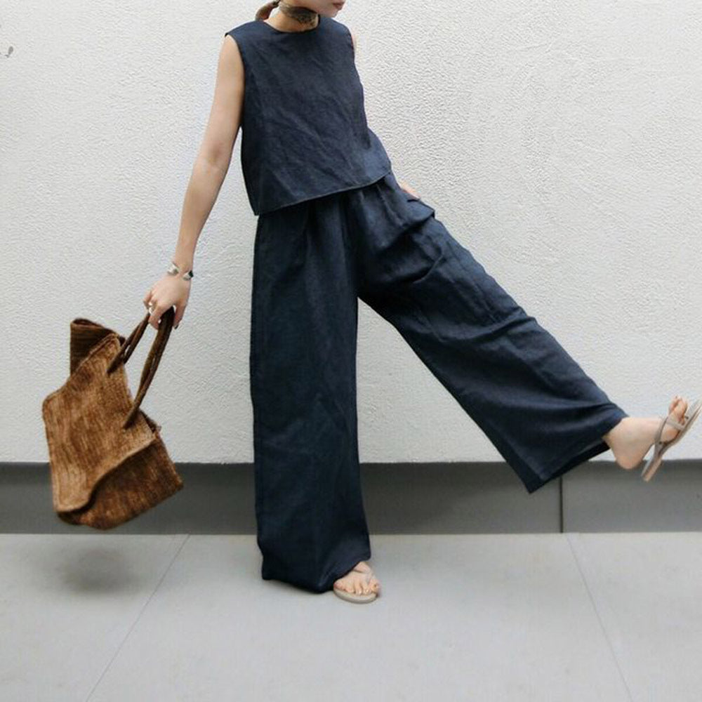 Solid Color Sleeveless Shirt Reveals Skinny Wide Leg Pants Suit