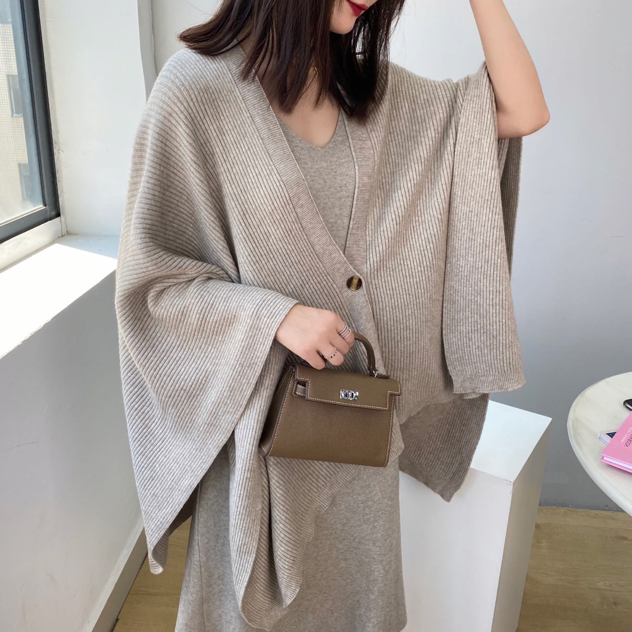 Simple Loose Shoulder Cardigan Casual Sweater