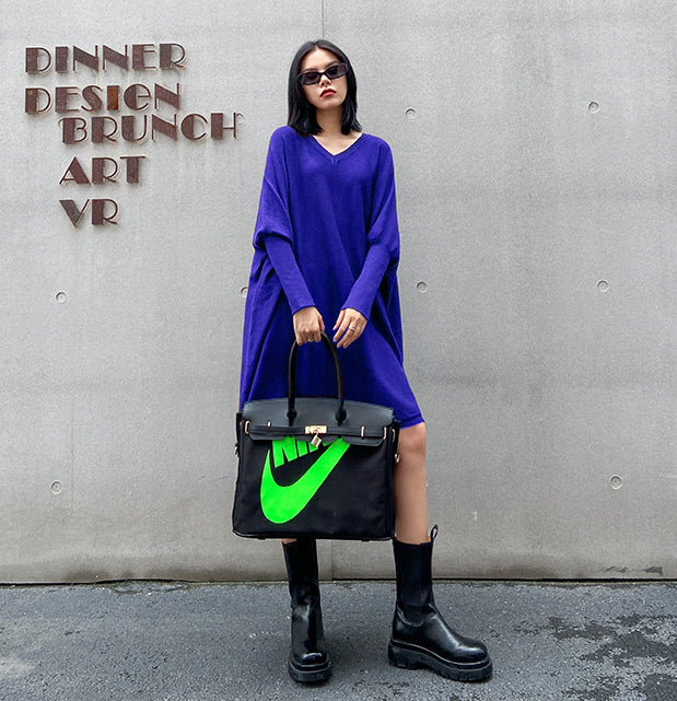 Loose V-Neck Bat Sleeve Sweater Dress