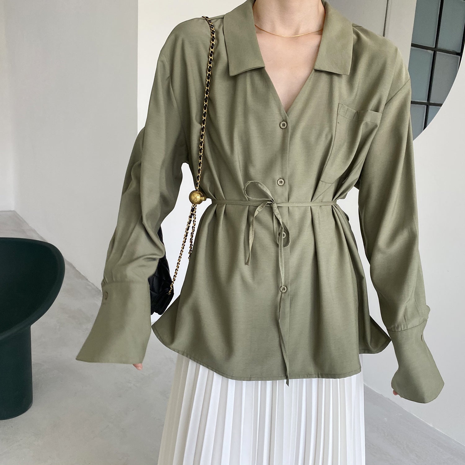 Women Lapel Solid Color Tie Shirt