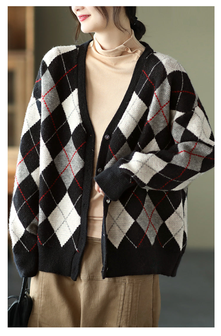 Retro Plaid Knitted Outwear