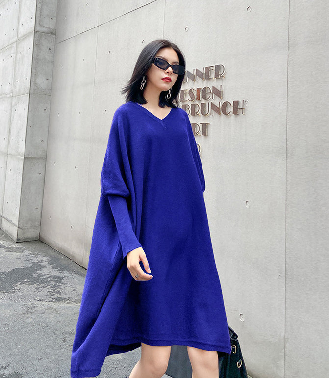 Loose V-Neck Bat Sleeve Sweater Dress