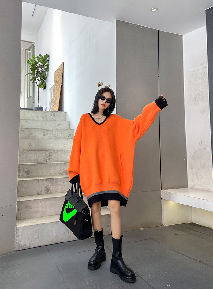 Loose  Mid-Length Thick V-Neck Sweater