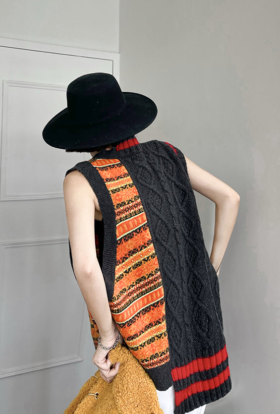 Irregular Contrast Color V-Neck Design Knitted Vest