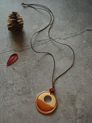 Geometric Circle Two-Color Wood Chip Long Necklace