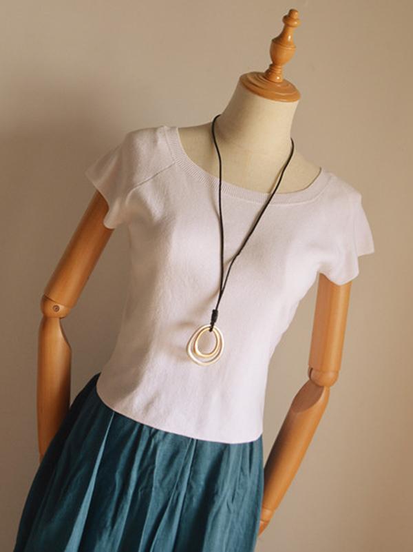 Simple Cropped Circles Necklace